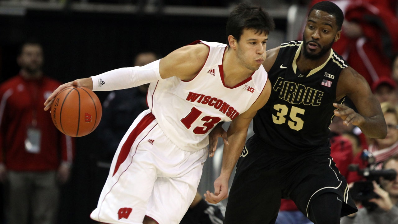 Unselfish Dukan playing key role off Badgers bench